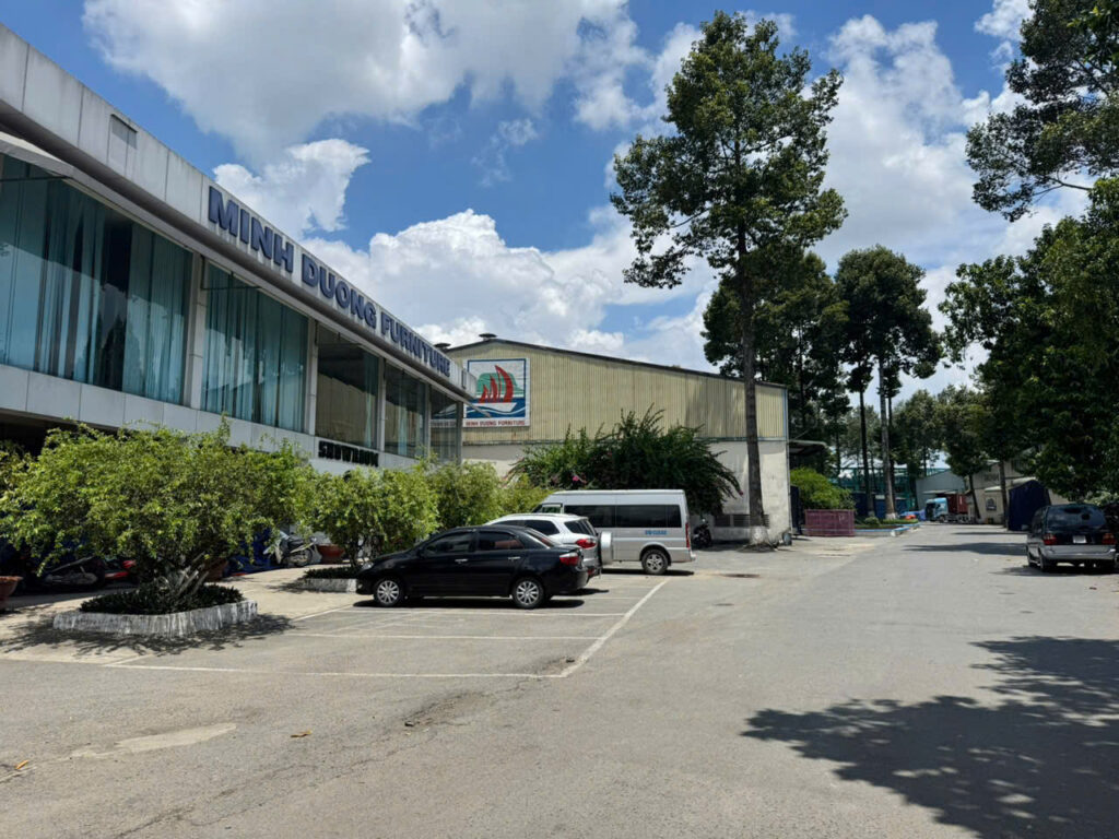 Nhân viên Bảo vệ Nhân Kiệt tại Công ty Cổ phần Gỗ Minh Dương